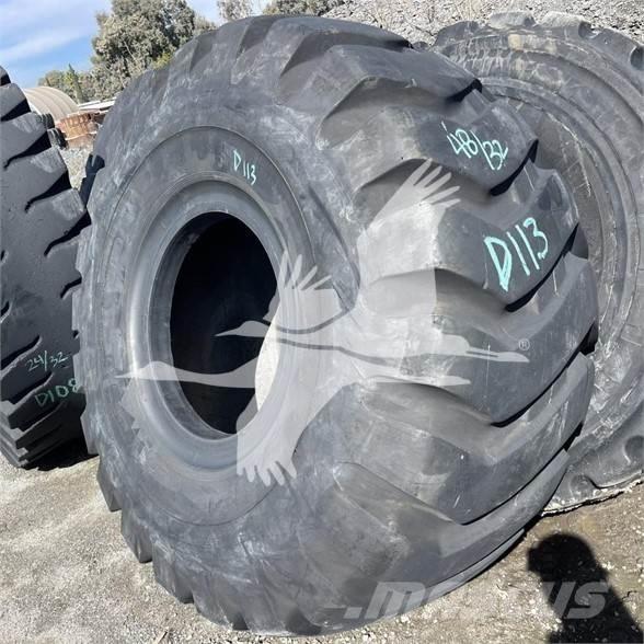  OTR 29.5X25 Pneus, roues et jantes