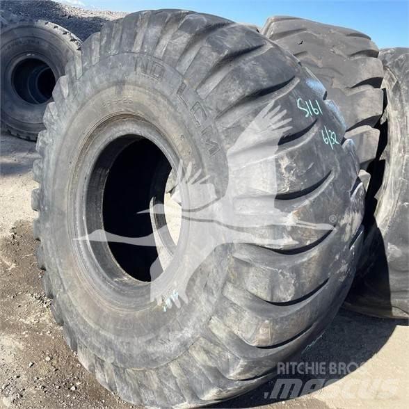 Titan 26.5x25 Pneus, roues et jantes