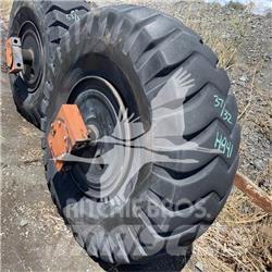 Toyo 24.00X29 Pneus, roues et jantes