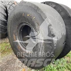Toyo 26.5X25 Pneus, roues et jantes