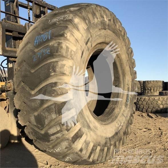 Toyo 29.5X35 Pneus, roues et jantes