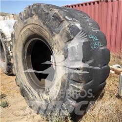 Toyo 33.25x35 Pneus, roues et jantes