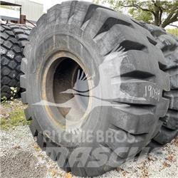 Toyo 33.25x35 Pneus, roues et jantes