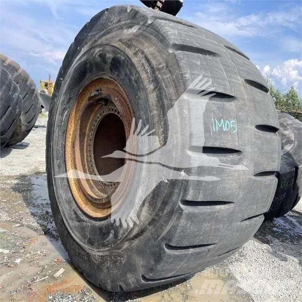 Toyo 40/65X39 Pneus, roues et jantes