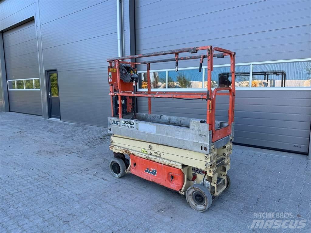 JLG 1930es Autre nacelle élévatrice