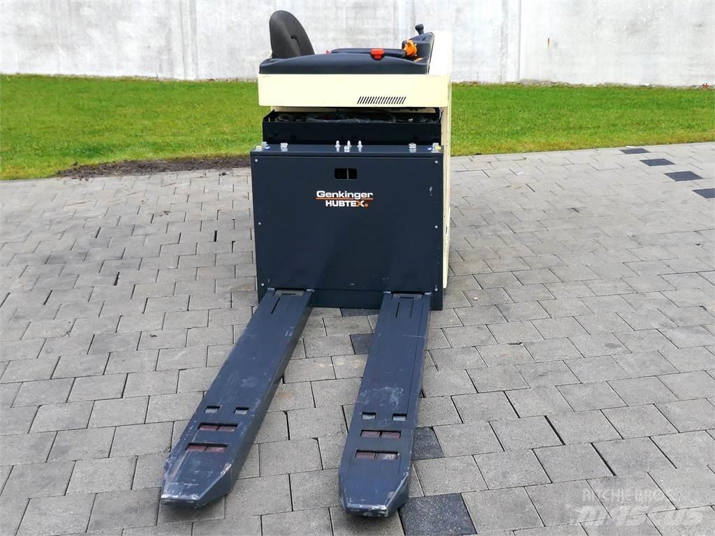 Genkinger EFU6000 Gerbeur accompagnant