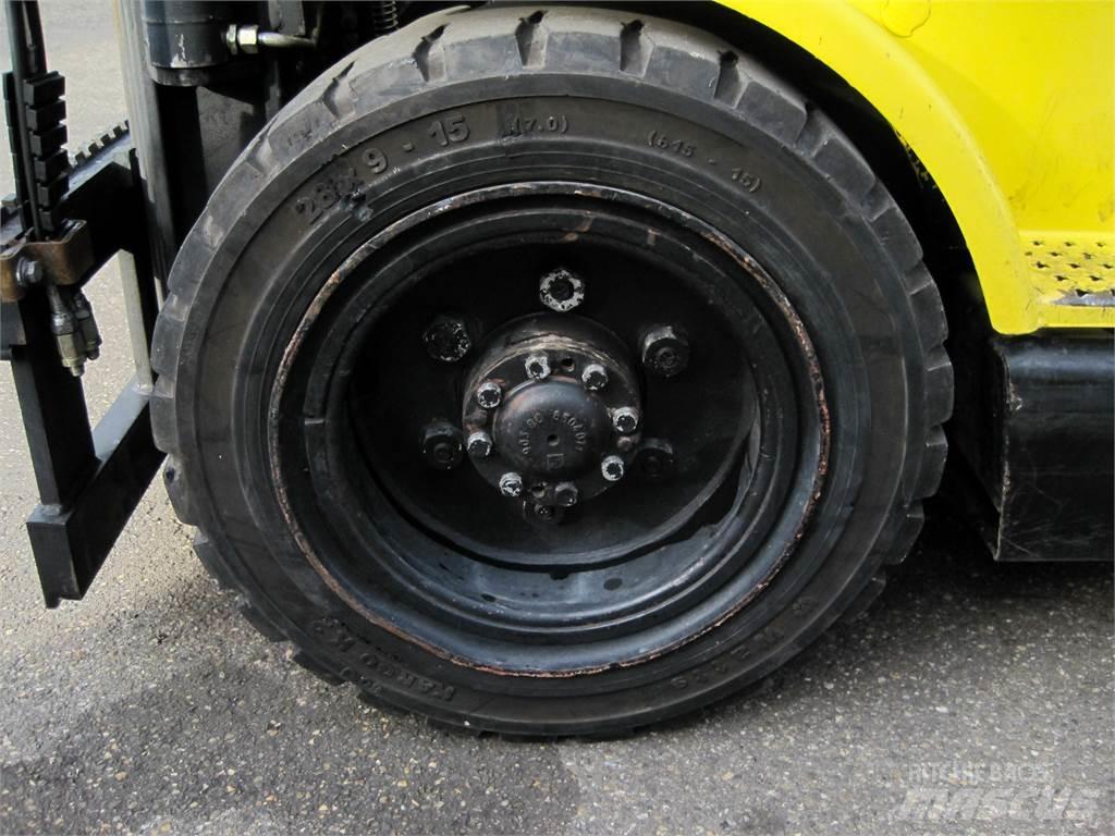 Hyster H 3-00XM Chariots GPL
