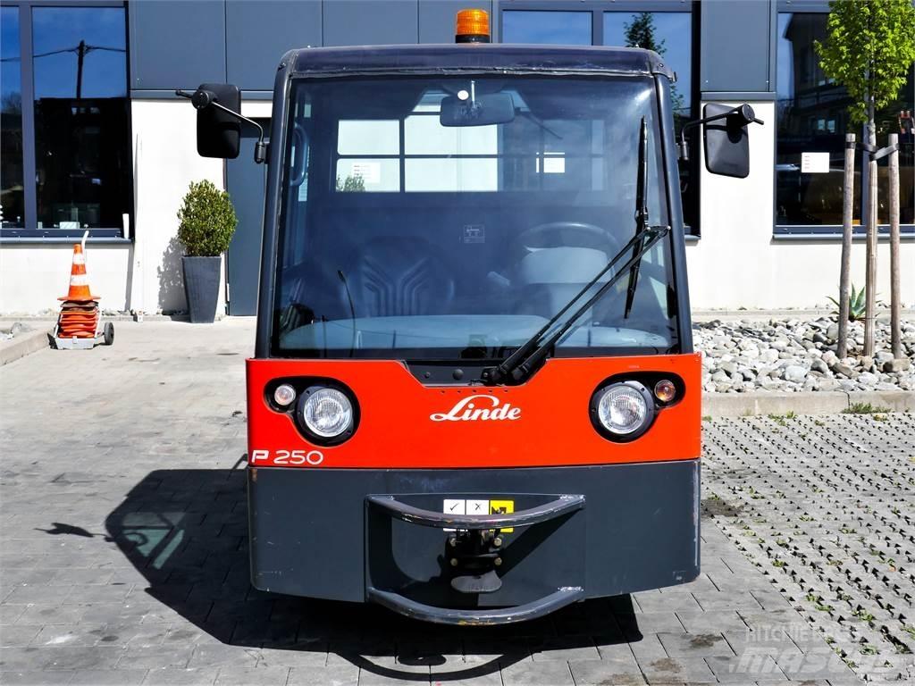 Linde P 250 Chariot remorqueur