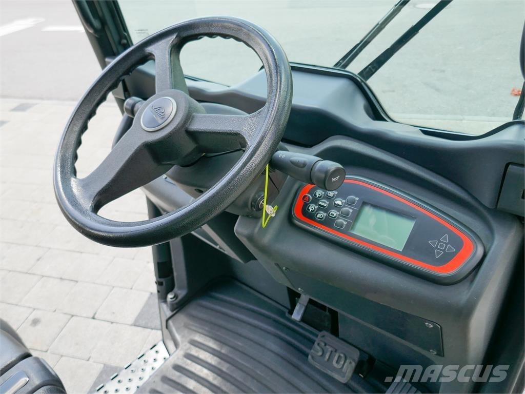 Linde P 60 Chariot remorqueur