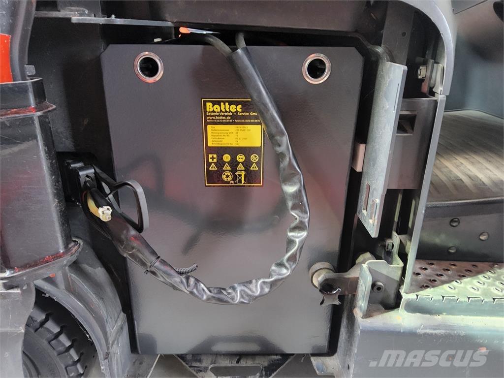 Linde P 60 Chariot remorqueur