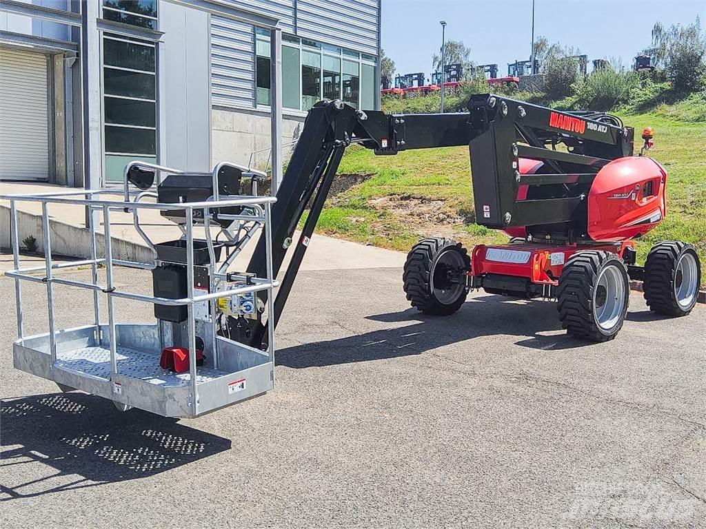 Manitou 180 ATJ Nacelles articulées