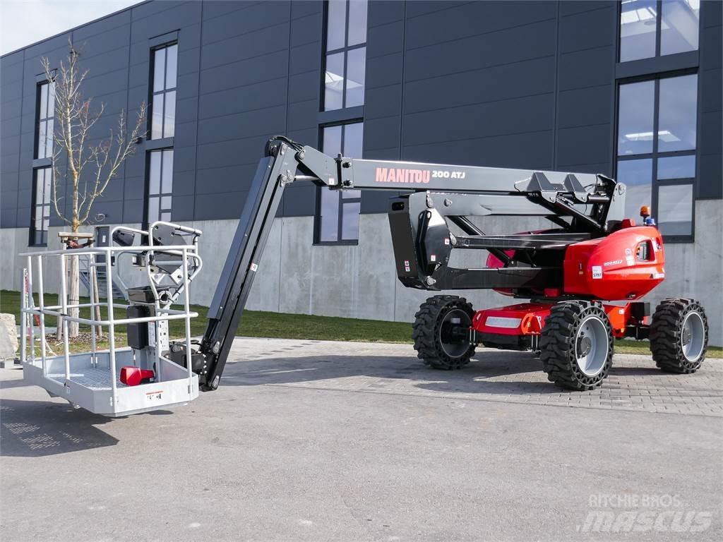 Manitou 200 ATJ Nacelles articulées