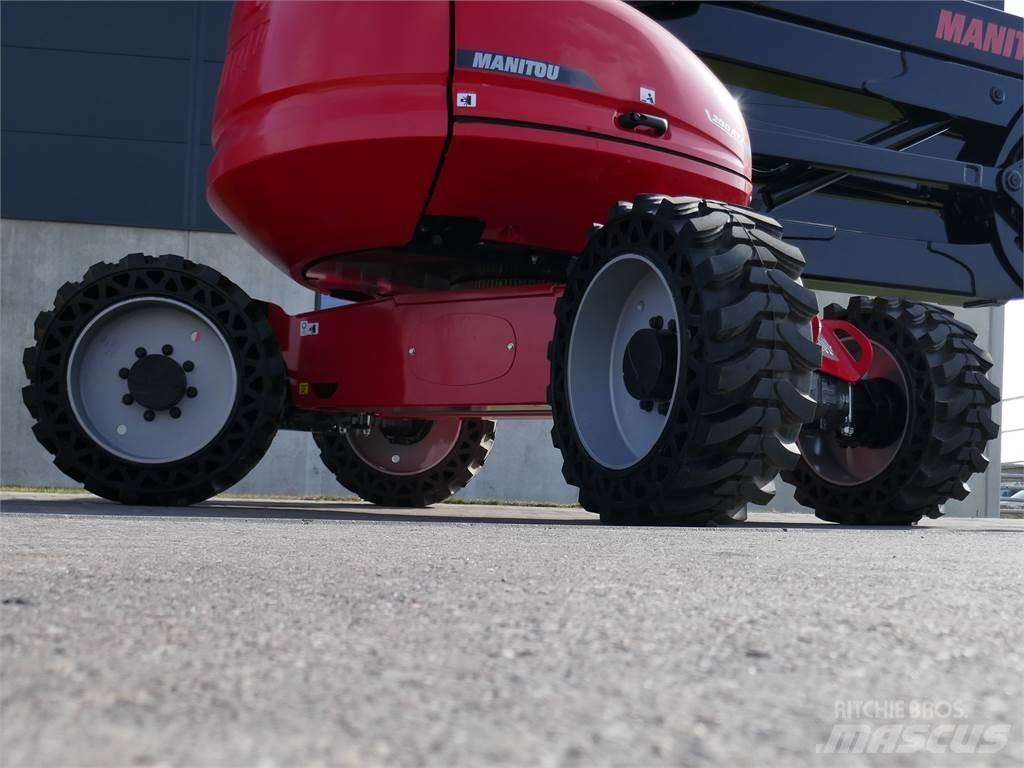 Manitou 200 ATJ Nacelles articulées