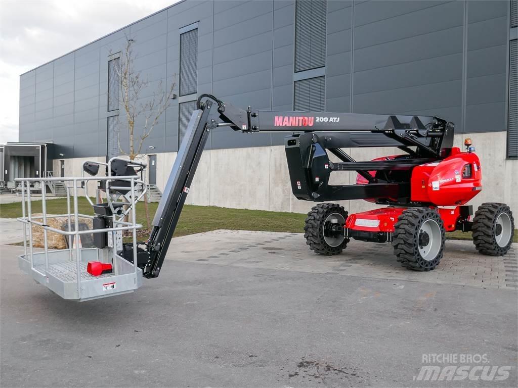 Manitou 200 ATJ Nacelles articulées