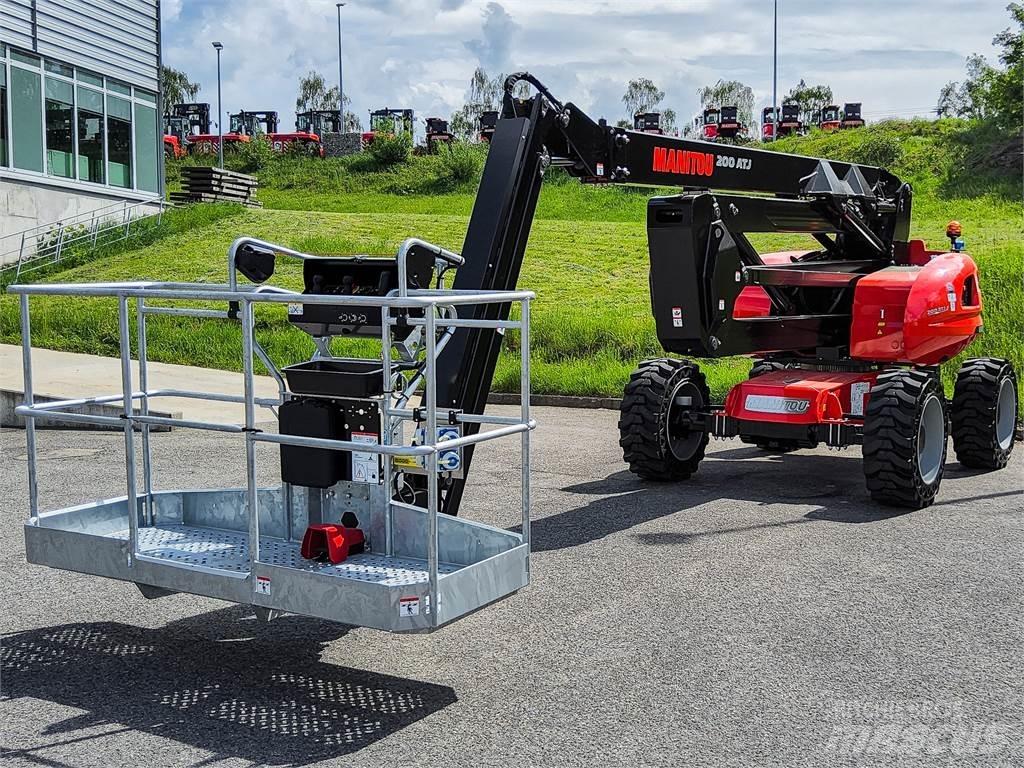 Manitou 200 ATJ Nacelles articulées
