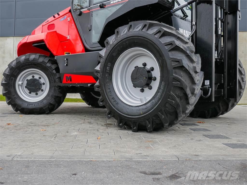 Manitou M 50-4 Chariot tout terrain
