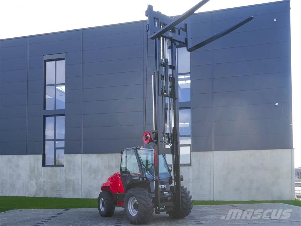 Manitou M 50-4 Chariot tout terrain