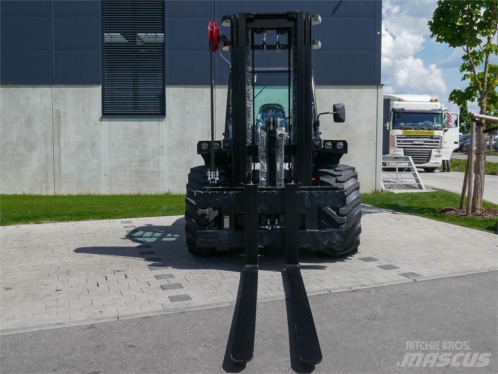 Manitou M 50-4 Chariot tout terrain