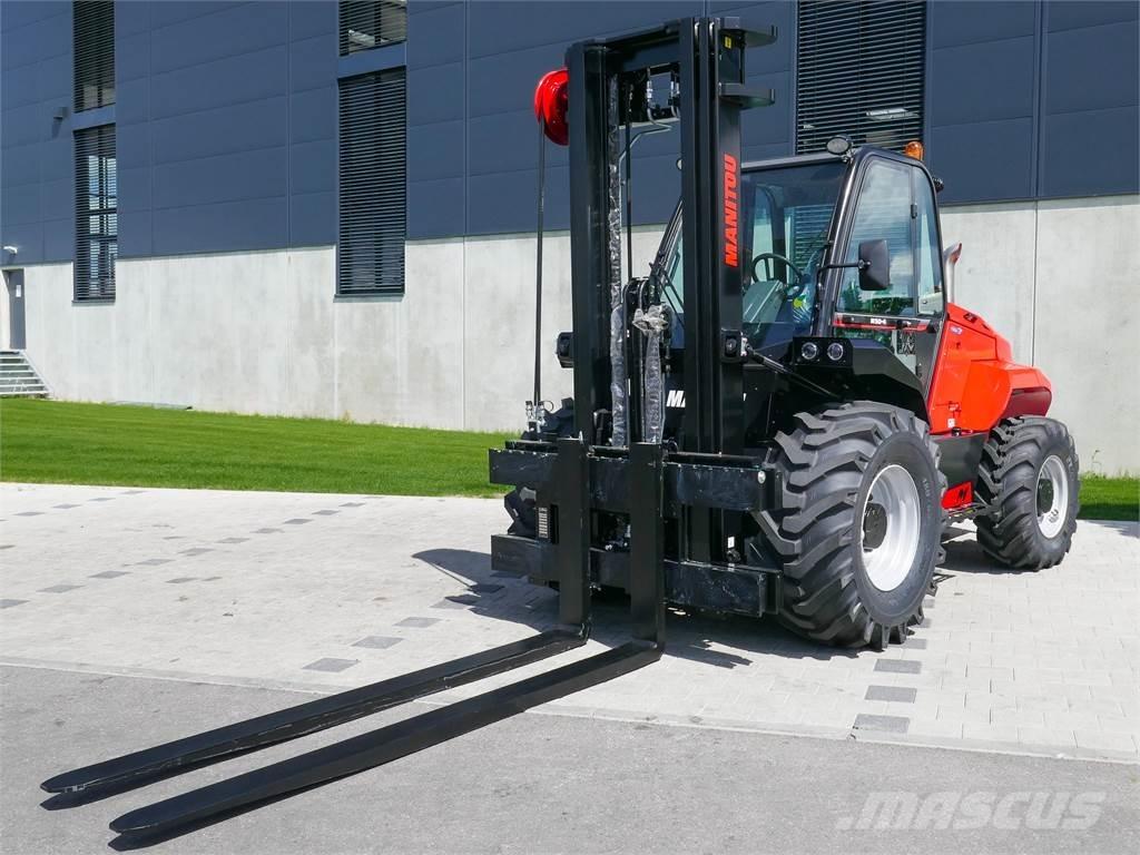 Manitou M 50-4 Chariot tout terrain