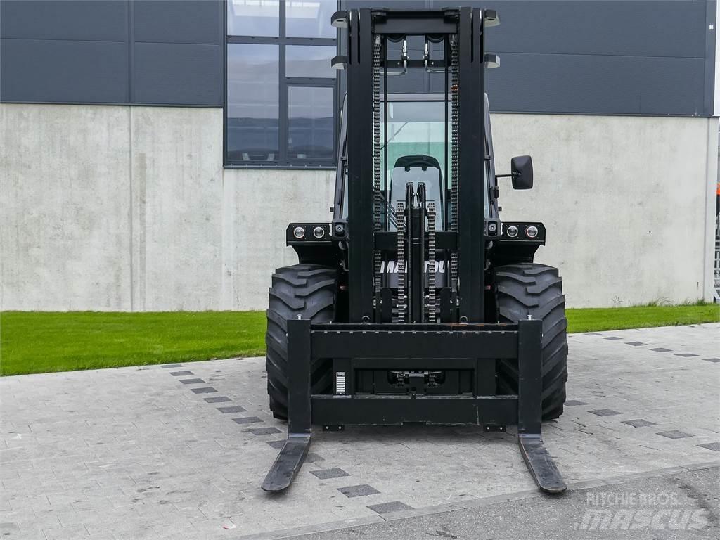 Manitou M 50-4 Chariot tout terrain