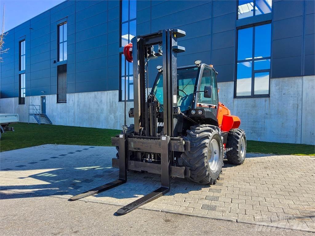 Manitou M 50-4 Chariot tout terrain