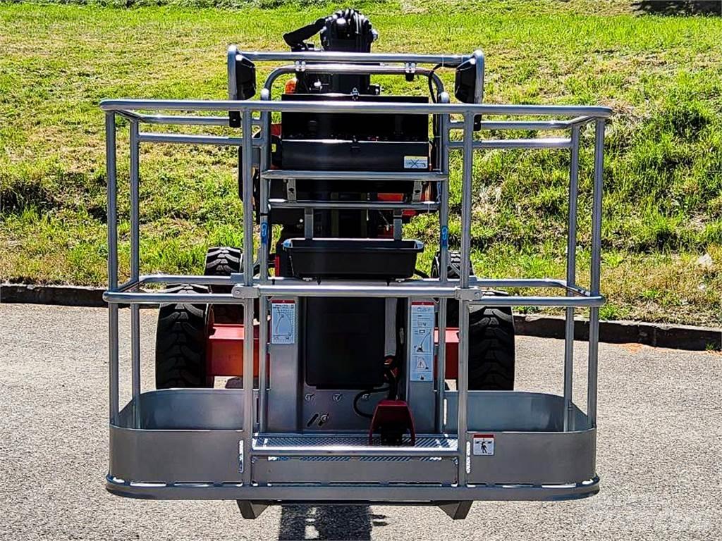 Manitou MANGO 12 Nacelles articulées