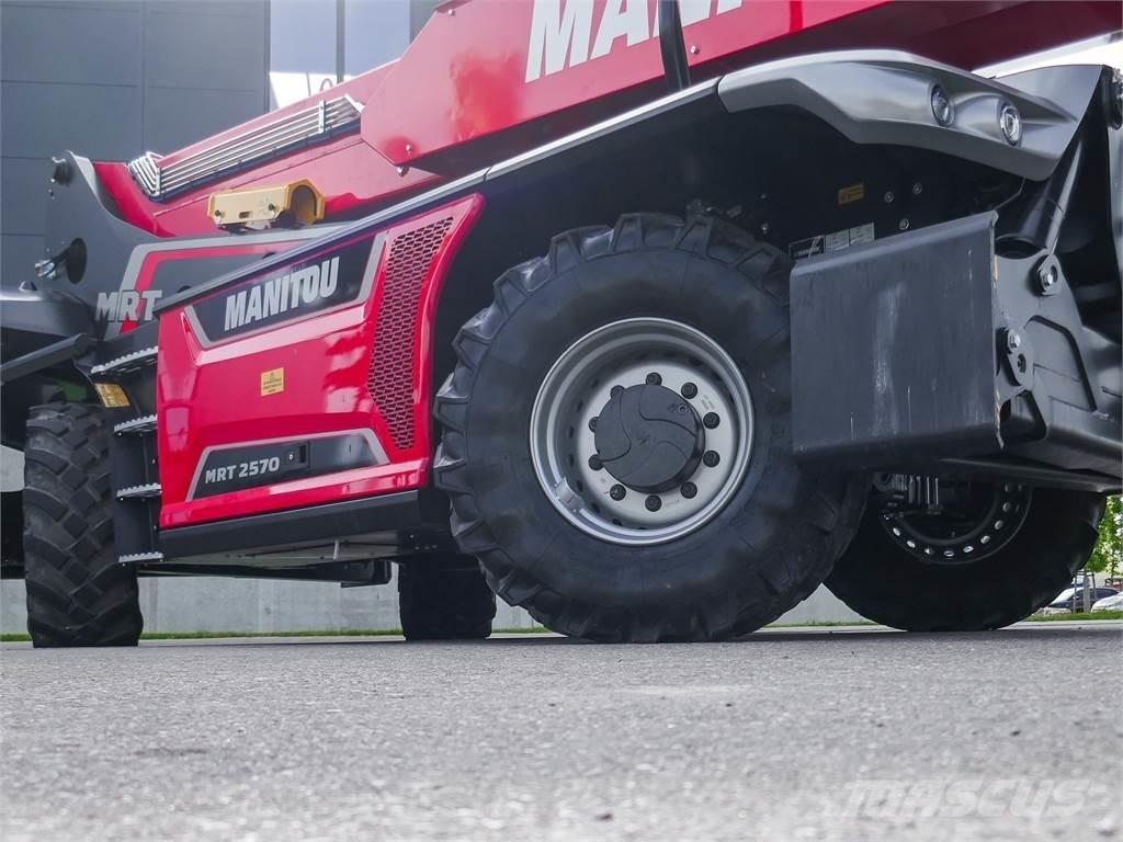 Manitou MRT 2570 Chariot télescopique