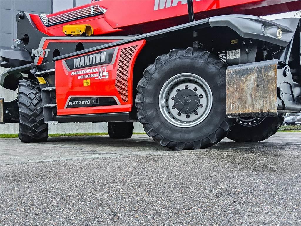 Manitou MRT 2570 Chariot télescopique