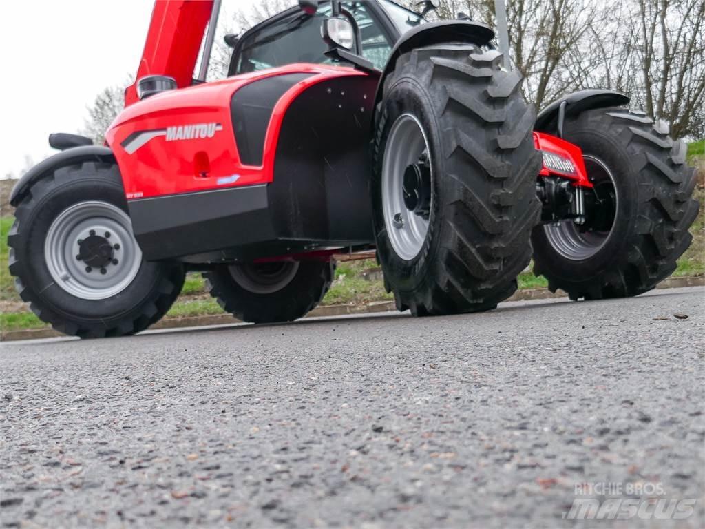 Manitou MT 933 easy Chariot télescopique