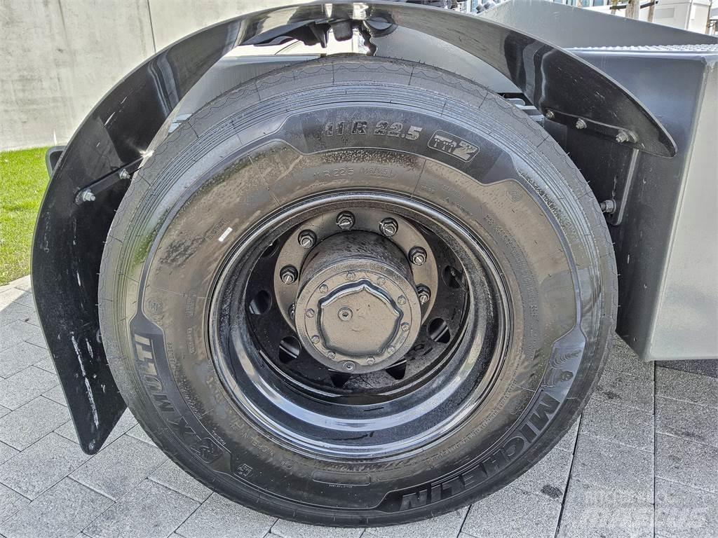 Terberg YT 220 Tracteur de manœuvre