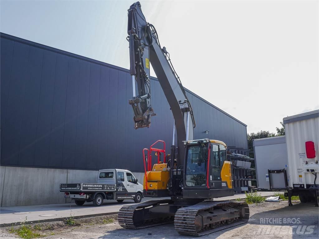 Volvo ECR235EL Mini pelle < 7t