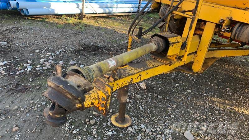 Bredal B 4 Semoir à engrais