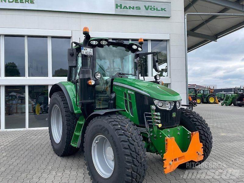 John Deere 6120M Tracteur