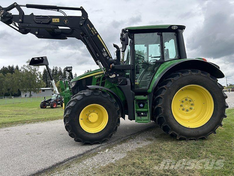 John Deere 6120M Tracteur