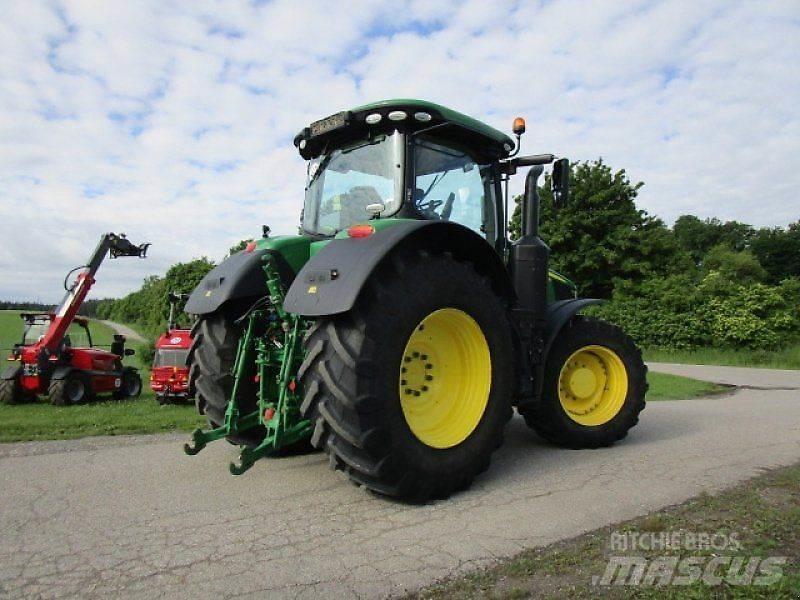 John Deere 7250R Tracteur