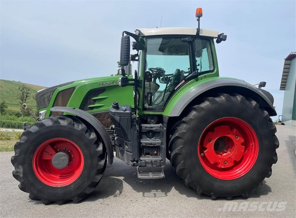 Fendt 828 Vario Profi Plus Chariot remorqueur