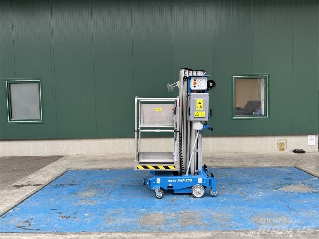 Genie AWP-25S AC Autre nacelle élévatrice