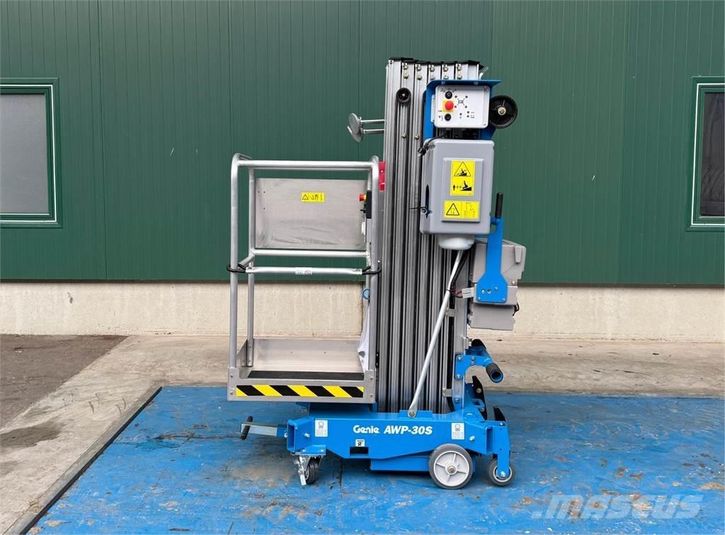 Genie AWP-30S AC Autre nacelle élévatrice
