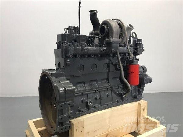 Komatsu SA6D102 Moteur