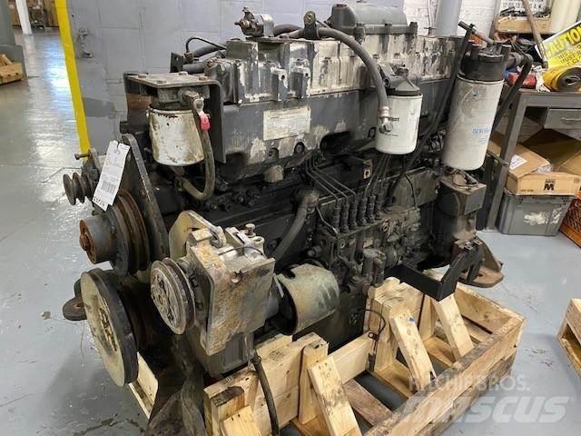 Komatsu SA6D125E-2 Moteur
