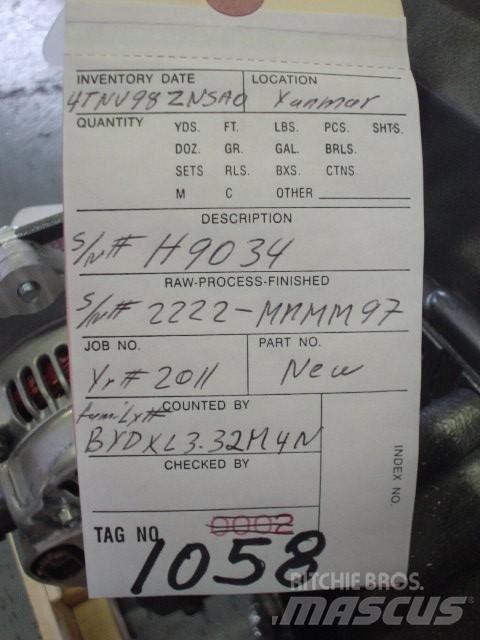 Yanmar 4TNV98-ZNSAD Moteur