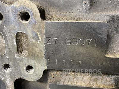 Yanmar 4TNV98T-ZXWTB Moteur