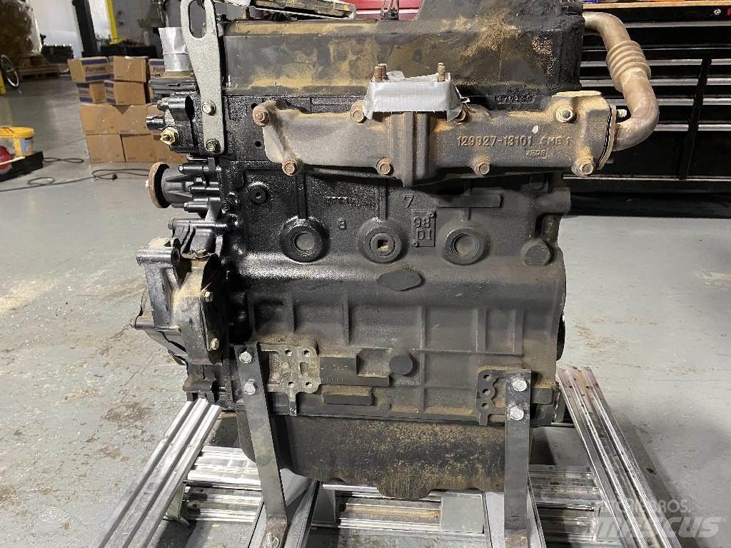 Yanmar 4TNV98T-ZXWTB Moteur