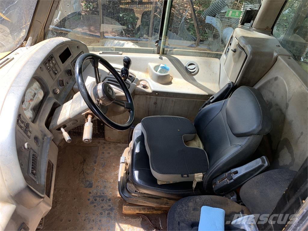 CAT 725 Construction - Autres