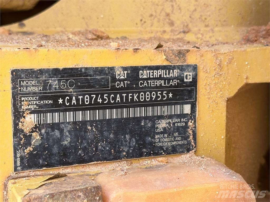 CAT 745C Tombereau articulé