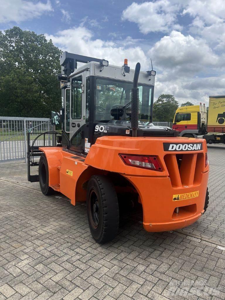 Doosan D90S-7 Chariots diesel