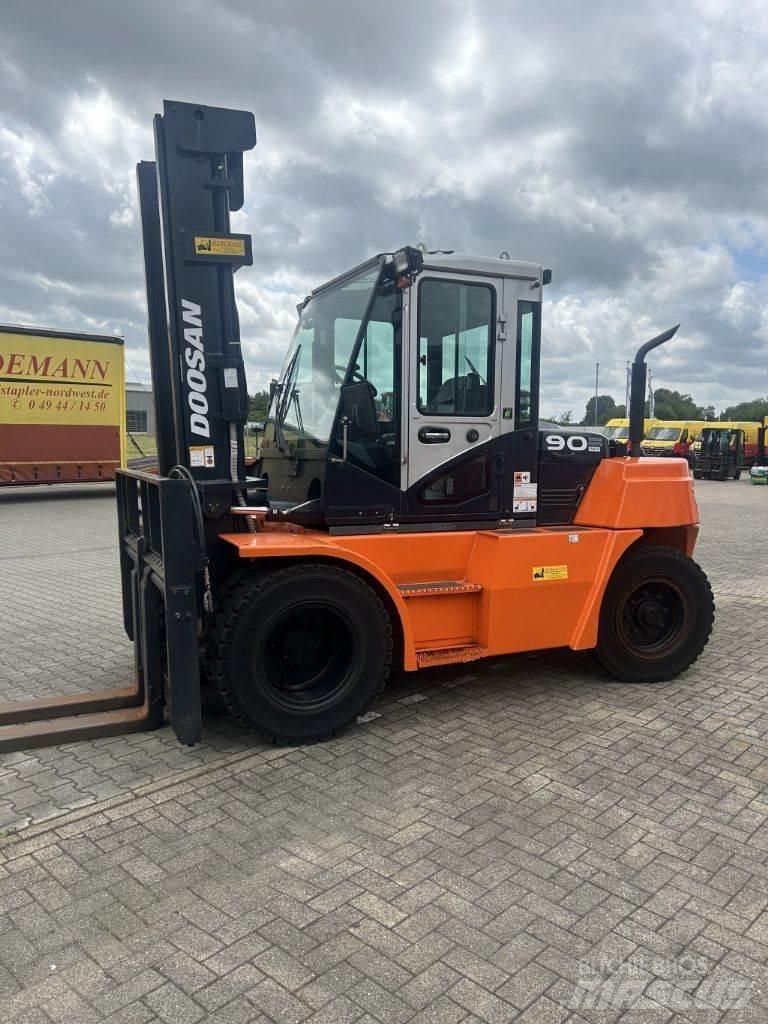 Doosan D90S-7 Chariots diesel