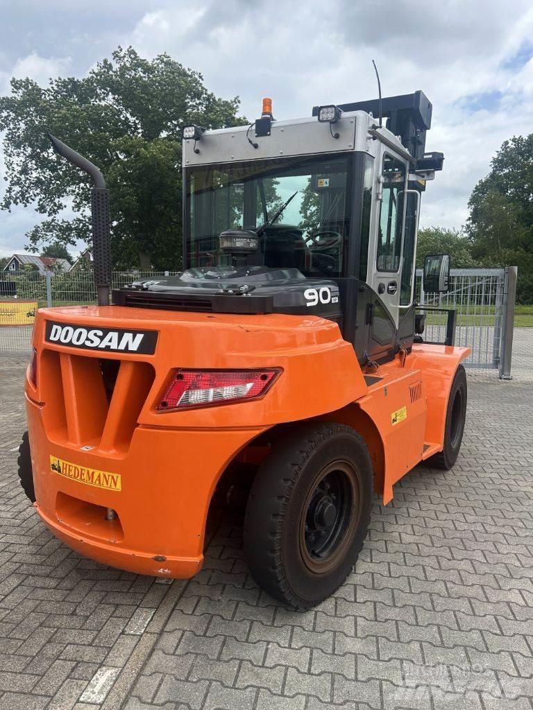 Doosan D90S-7 Chariots diesel