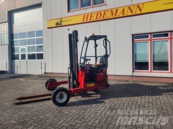 Moffett M4 25.3 Chariot tout terrain