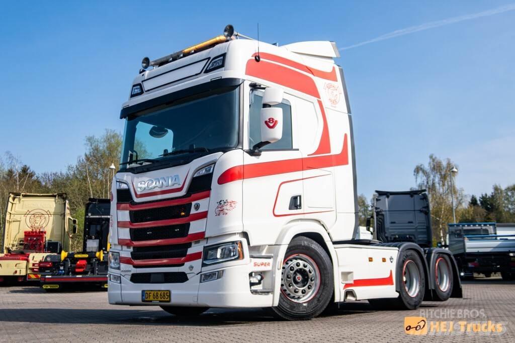 Scania R660 A6x2NB Tracteur routier